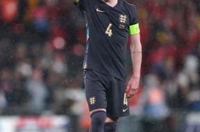 开云体育娱乐app-巴塞罗那取得关键胜利，反弹之势初现()