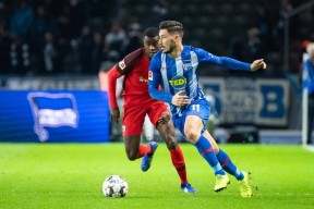 开云-柏林赫塔客场胜利，球队战绩大幅提升()