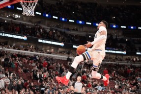 开云体育登录-雄鹿队连胜遭终结,主帅密布战术调整了吗