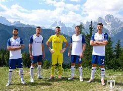 开云体育app-包含拉齐奥主帅大变动，球队士气将如何调整？的词条  第2张