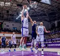 开云体育sports-包含篮球职业联赛中球队实力均衡，悬念重重的词条  第2张