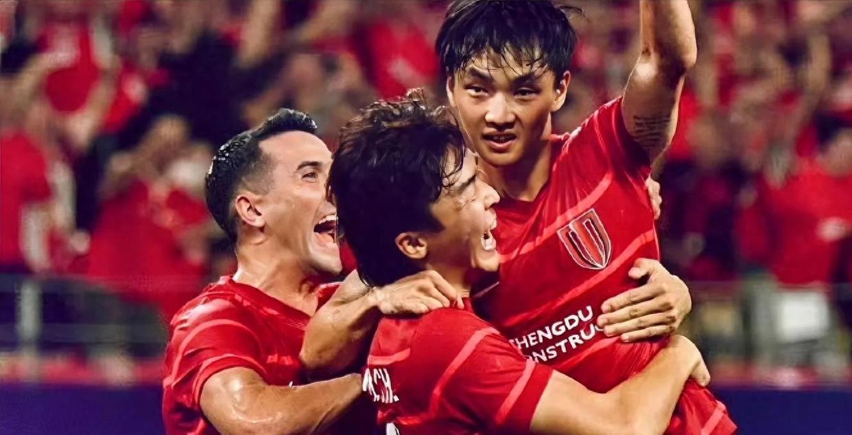 开云体育下载-双方球队实力不相上下，比赛结果扑朔迷离，谁是最终胜者？()  第2张