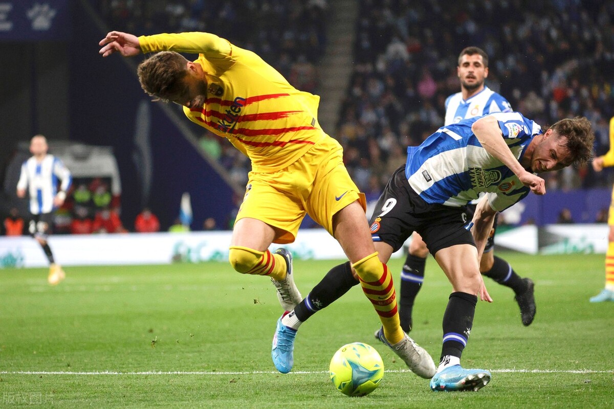 开云体育sports-达西尔瓦成为球队主帅，施展战术一改冷门()  第2张