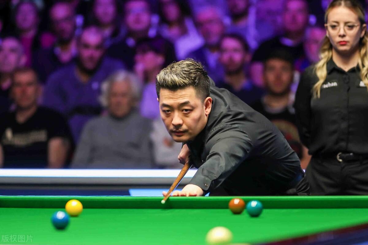 开云体育app-瑞士军团德比之战，陆军总司令酣战进球()  第1张