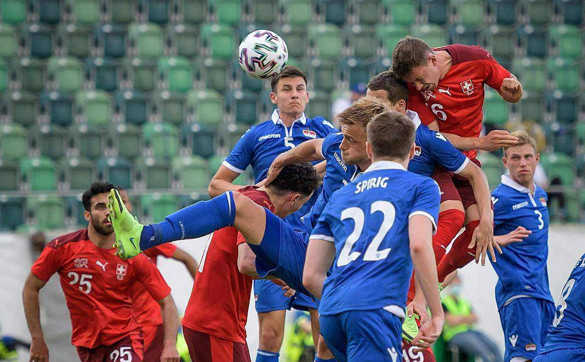 开云网页版登录入口-瑞士队阵容稳定，备战欧预赛关键对决()  第1张