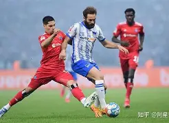 开云app-柏林赫塔战胜对手，成功追平德甲榜首()  第2张