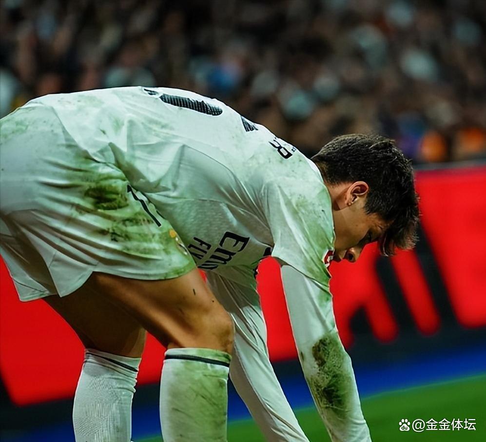 开云体育app-西班牙爆冷负于瑞士，小组赛出局欧预赛()  第2张