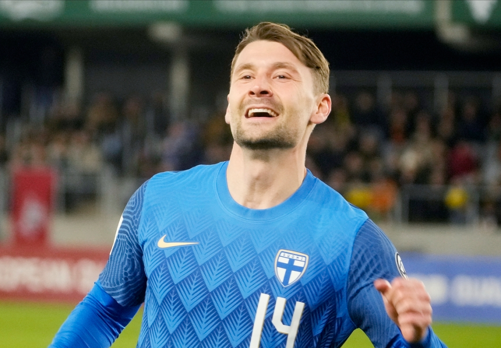 kaiyun-赫塔费主帅现身球员训练，剑指胜利()  第1张