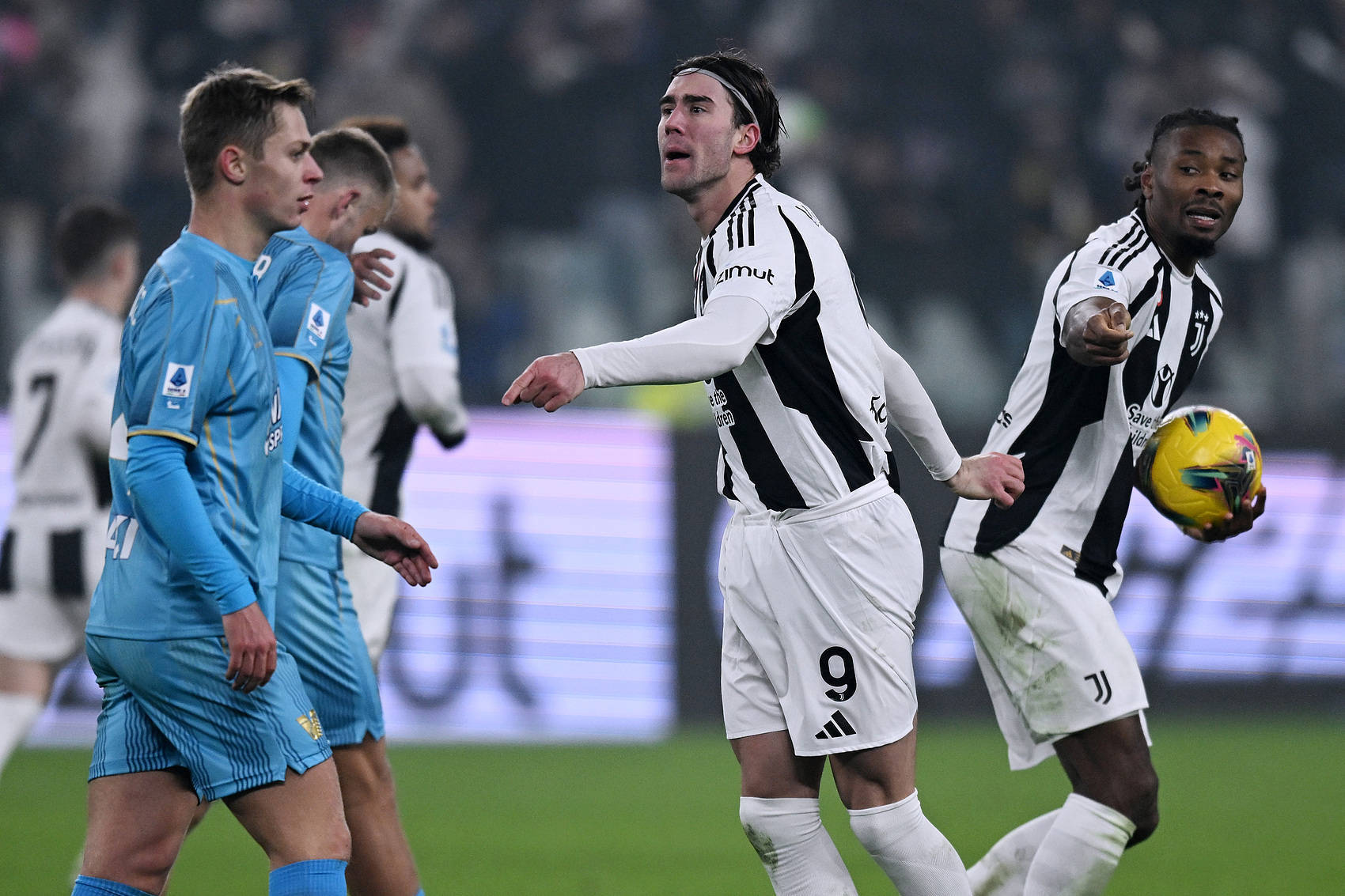 kysports-著名球队将在周末迎来激烈的对决()  第2张