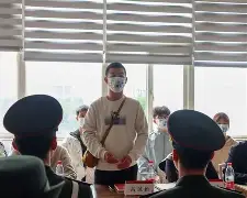 开云体育入口-湖北队冷静应对，突破对手防线()  第2张